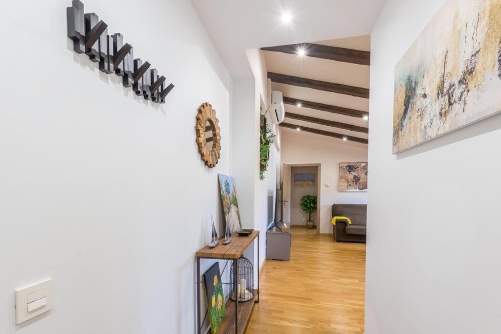 Palacio Descalzos -Atico 3B- Parking Incluido Tudela Zewnętrze zdjęcie